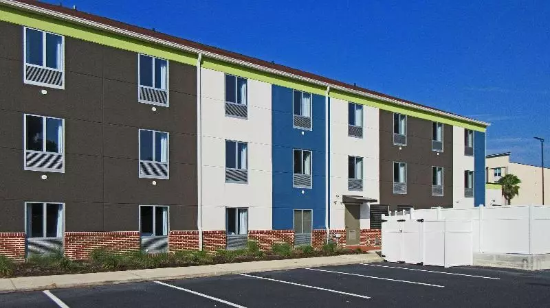 호텔 Comfort Inn & Suites