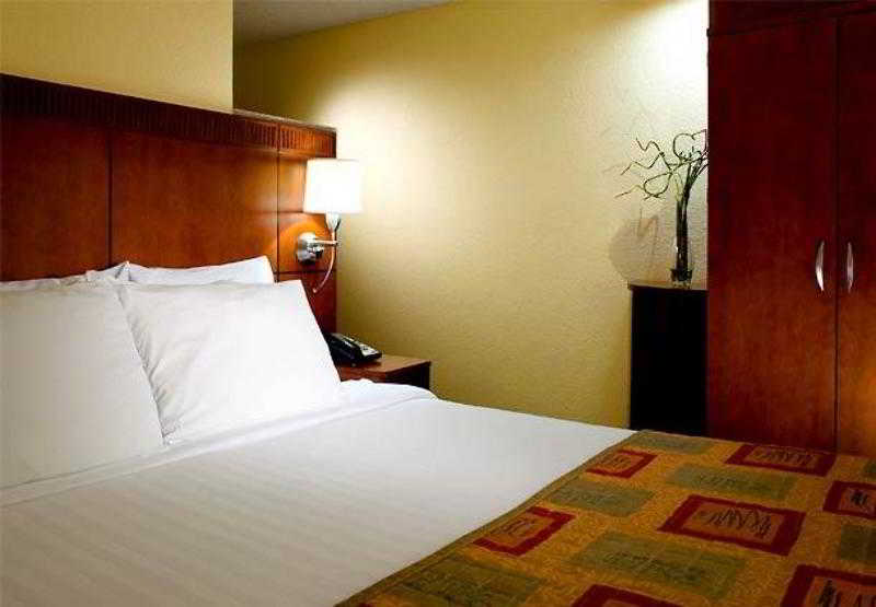 Отель Courtyard Texarkana