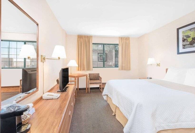 فندق Days Inn By Wyndham West Rapid City