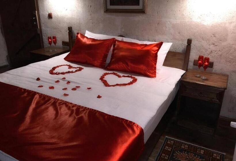 هتل Elif Stone House