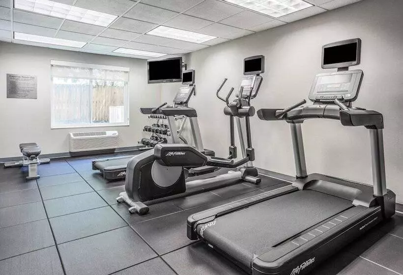 ホテル Fairfield Inn & Suites Indianapolis Northwest