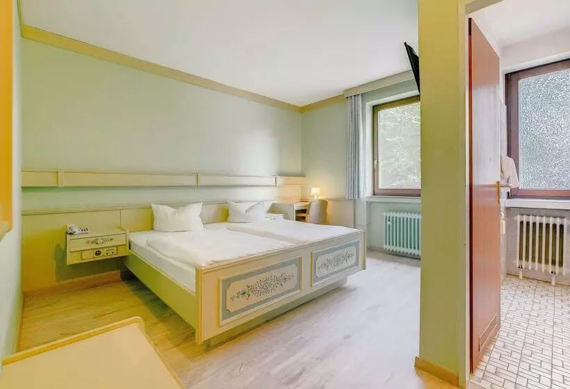 Отель Hannover Airport By Premiere Classe