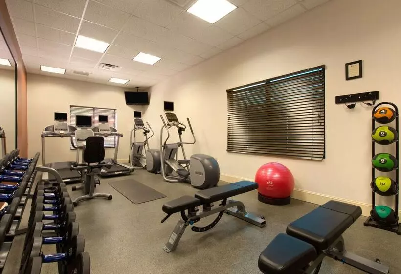 בית מלון כפרי Hilton Garden Inn Cartersville