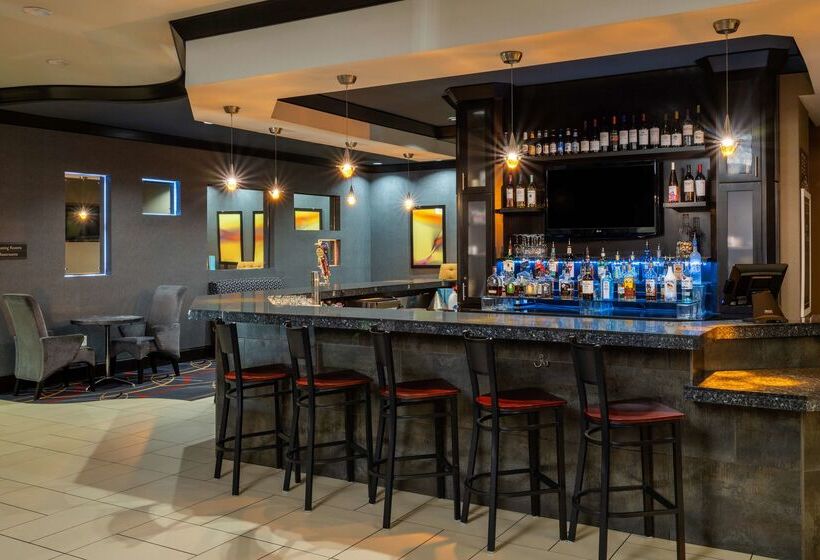 בית מלון כפרי Hilton Garden Inn Fort Worth Alliance Airport