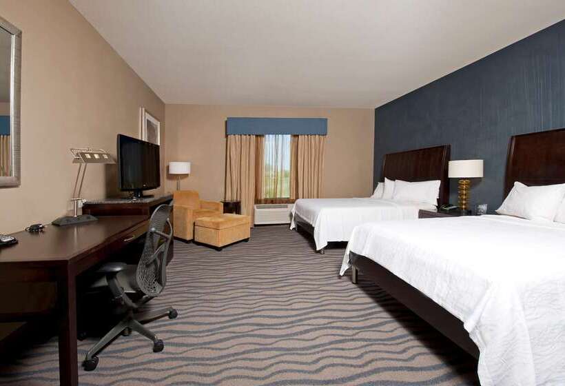 בית מלון כפרי Hilton Garden Inn Fort Worth Alliance Airport