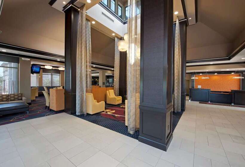 בית מלון כפרי Hilton Garden Inn Fort Worth Alliance Airport