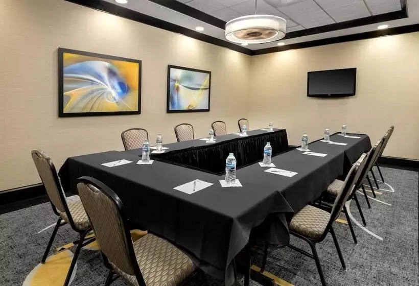 Hotelli Hilton Garden Inn Fort Worth Alliance Airport