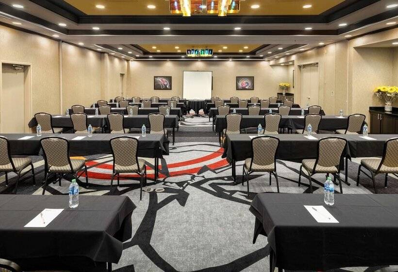 בית מלון כפרי Hilton Garden Inn Fort Worth Alliance Airport