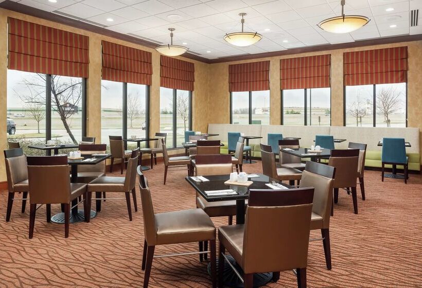 هتل Hilton Garden Inn St. Louis Shiloh/o Fallon Il
