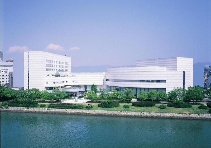 Hotel Hiroshima City Bunka Koryu Kaikan