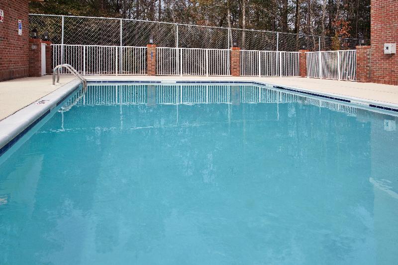 Holiday Inn Express Hotel & Suites Hope Mills Fayetteville Airport, An Ihg