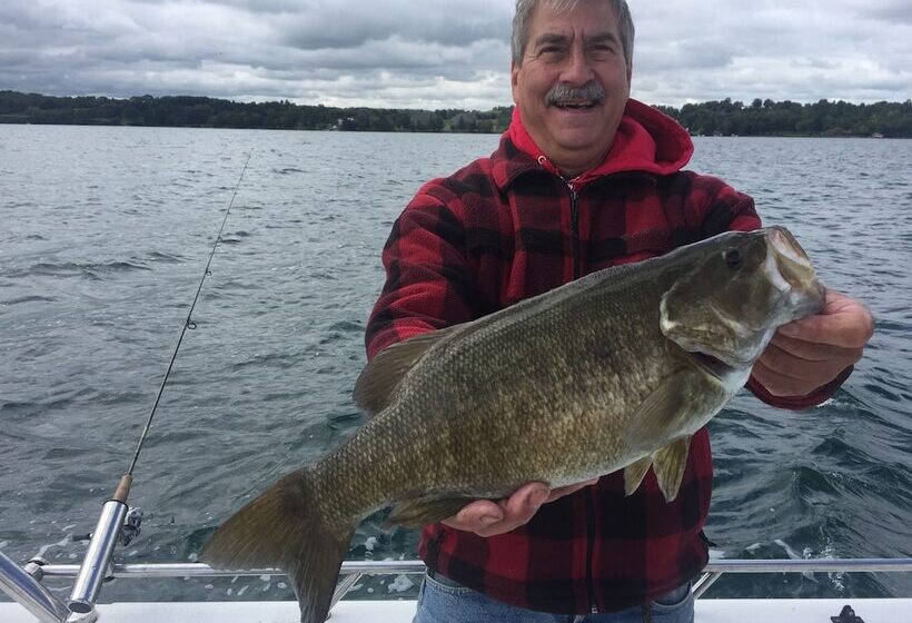 فندق Holiday Inn Express Syracuse Airport, An Ihg