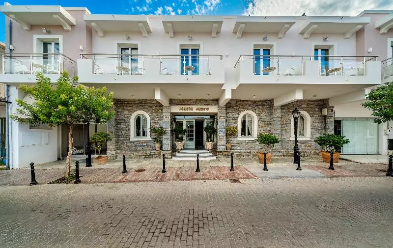 ホテル Malia Mare