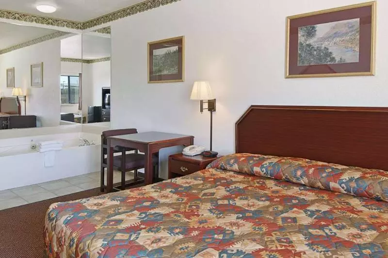 酒店 Red Roof Inn Fort Worth   Saginaw