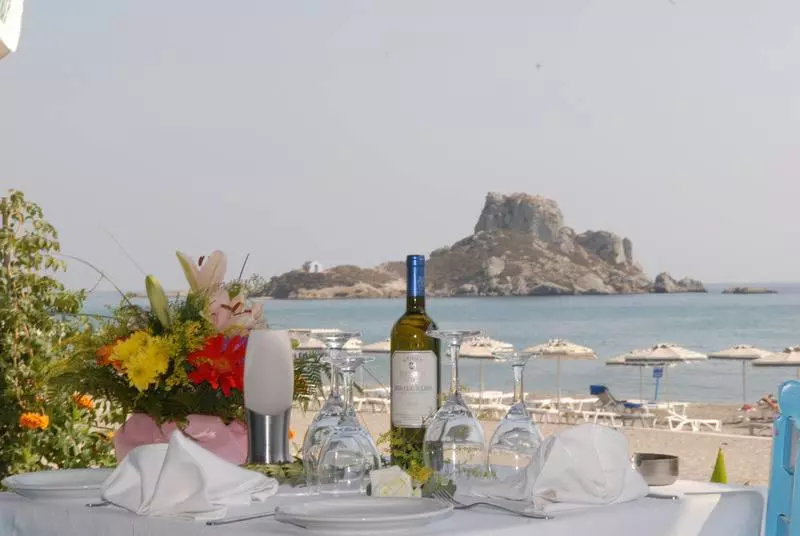 هتل Sacallis Inn Beach