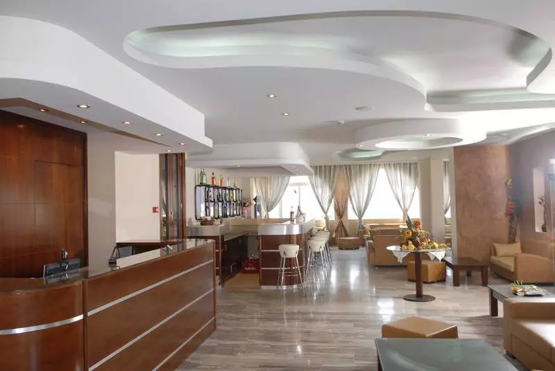 هتل Sacallis Inn Beach