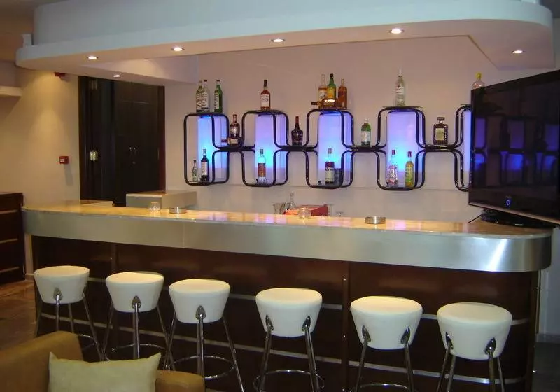 هتل Sacallis Inn Beach