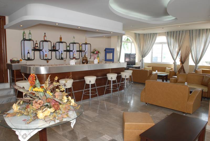 Отель Sacallis Inn Beach