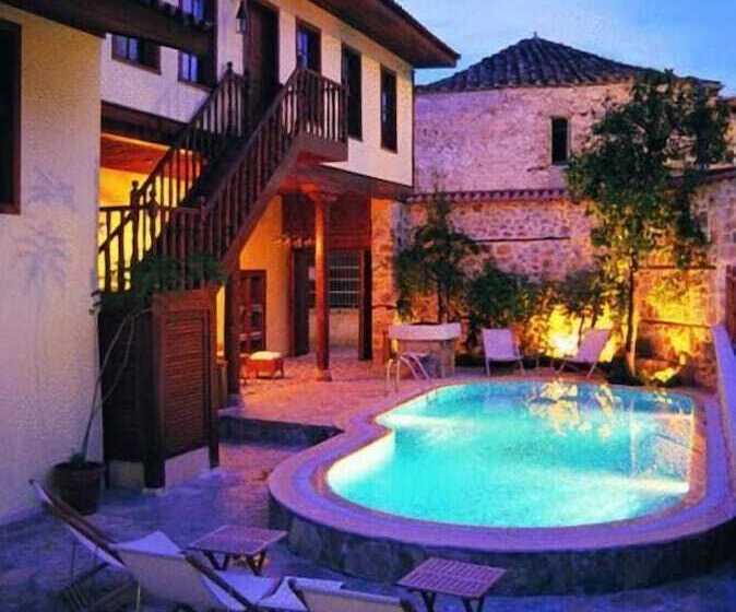 בית מלון כפרי Tekeli Konaklari