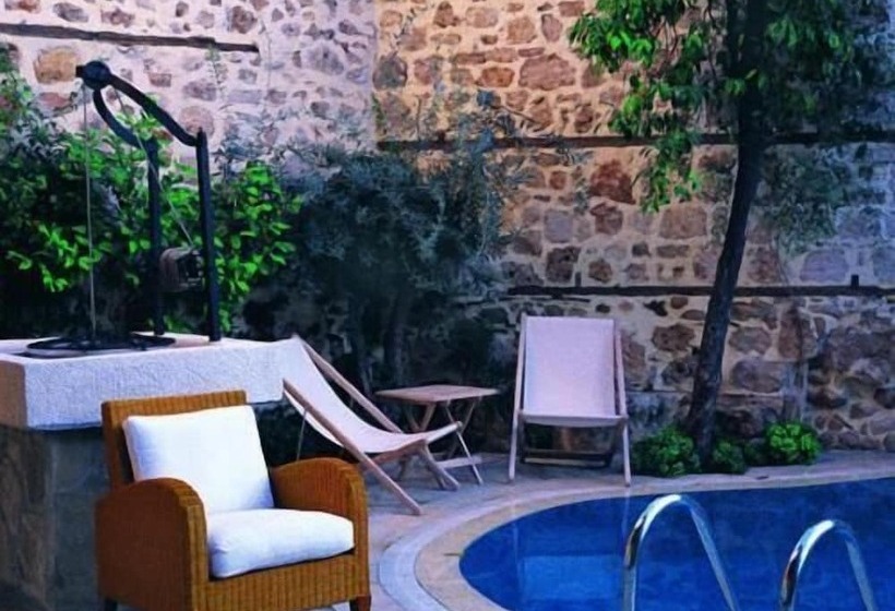 בית מלון כפרי Tekeli Konaklari