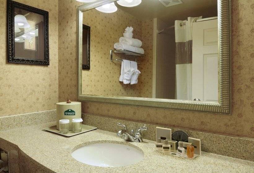 فندق Wingate By Wyndham Lagrange