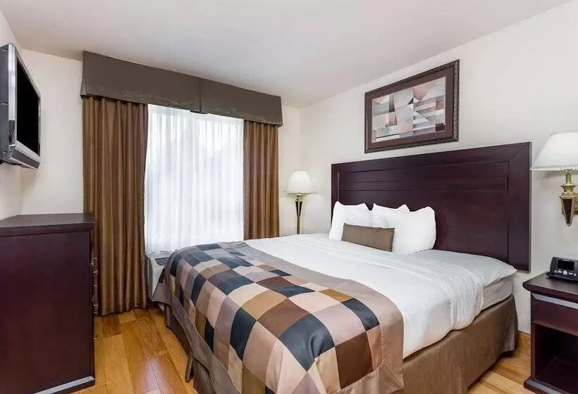 Hotel Wingate By Wyndham Lagrange