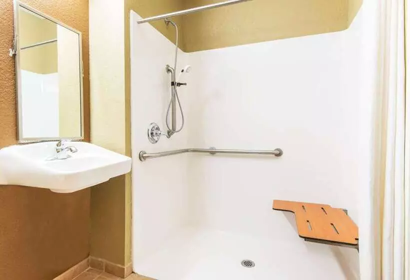 Microtel Inn And Suites Montgomery