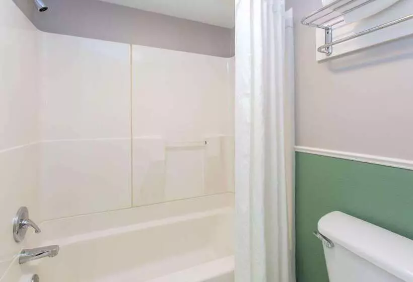 فندق على الطريق Super 8 By Wyndham Durham/university Area Nc