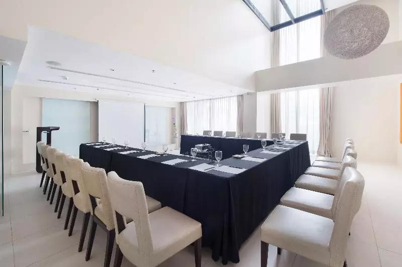 The Picasso Boutique Serviced Residences Managed By Hii