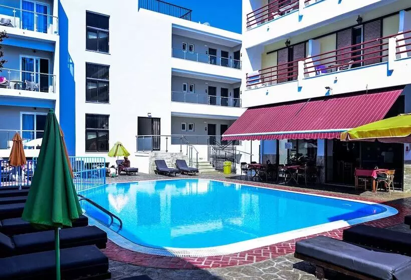 Poseidon Hotel And Apartments