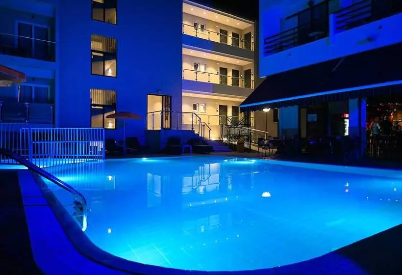 Poseidon Hotel And Apartments