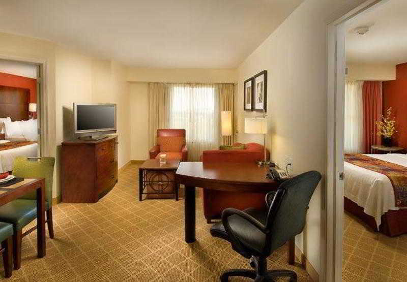 Residence Inn By Marriott San Antonio Seaworld/lackland