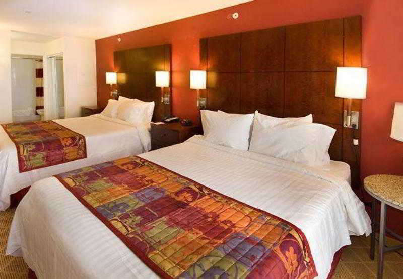Residence Inn By Marriott San Antonio Seaworld/lackland