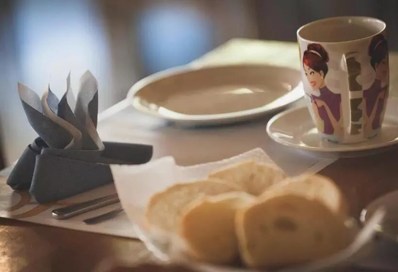 Hotel Acapulco Beach