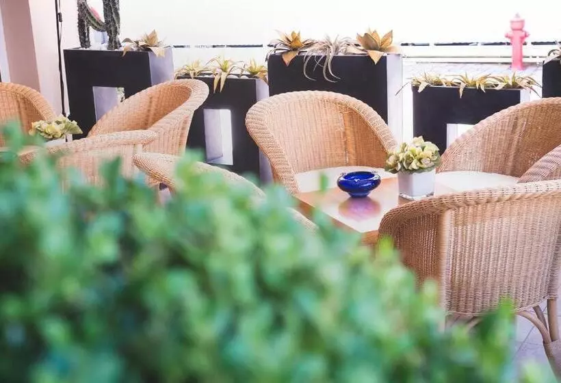 Hotel Acapulco Beach