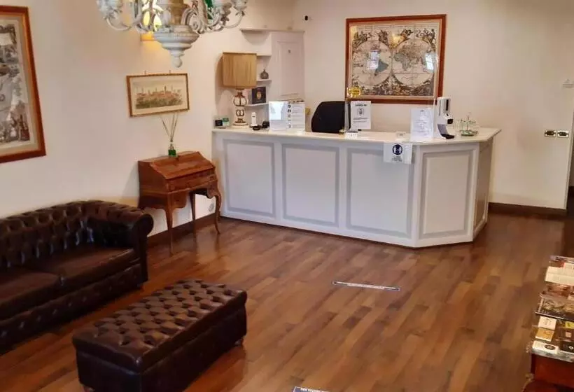 Otel Albergo Moderno