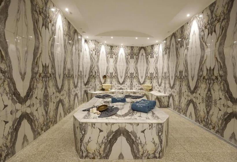 هتل Park Dedeman Kızılay Ankara