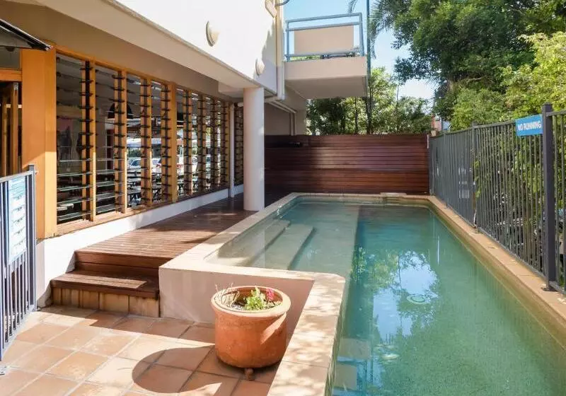 فندق Byron Quarter Apartments