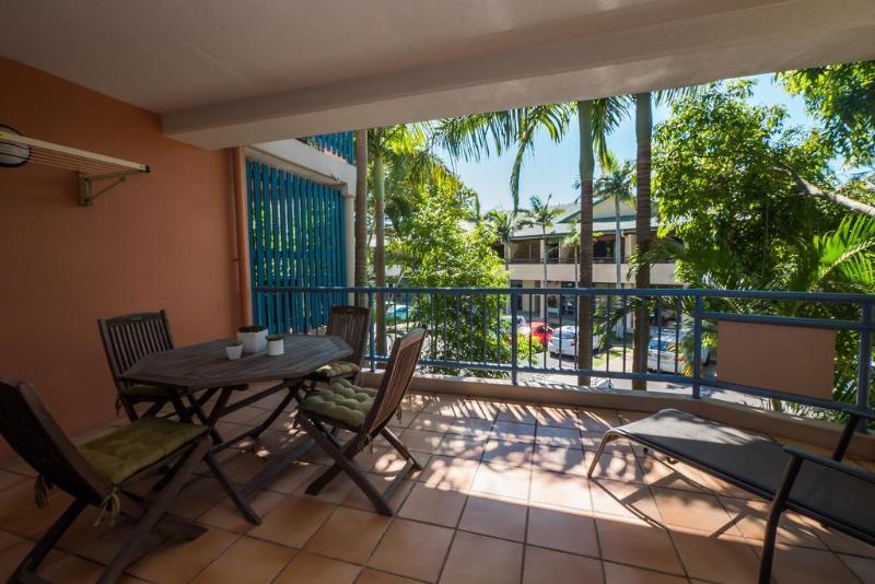 בית מלון כפרי Byron Quarter Apartments