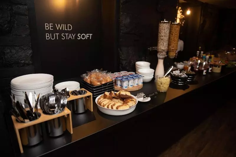 فندق Fullton Central