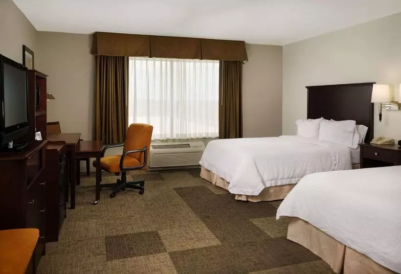 Отель Hampton Inn Suites Altus