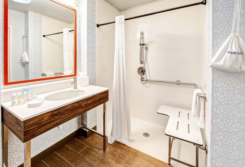 Отель Hampton Inn Van Buren