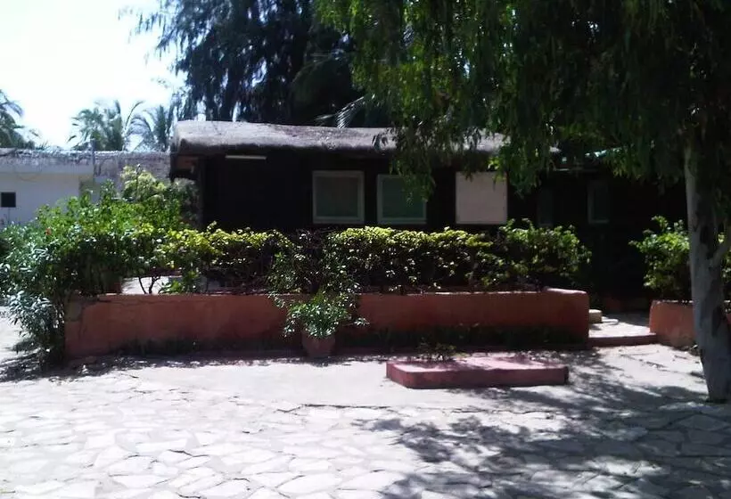 هتل La Voile D Or