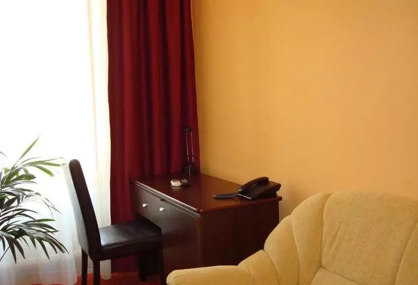 هتل Magnus Galati