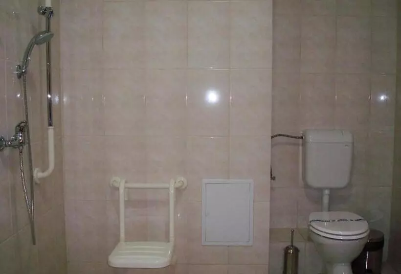 هتل Magnus Galati