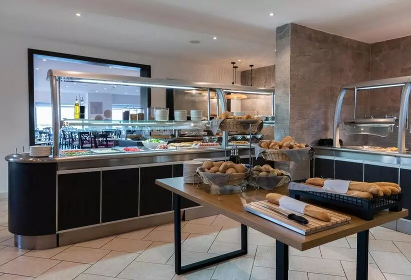 Plaza Regency Hotels