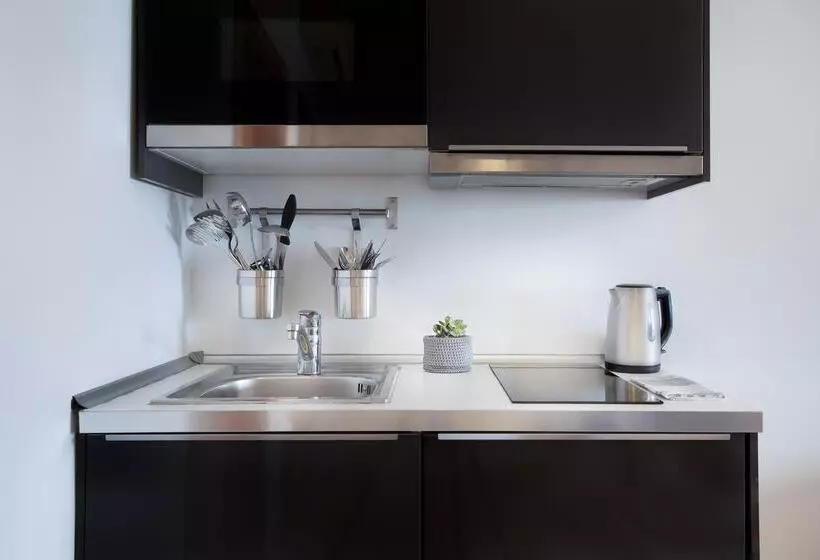 Plaza Regency Hotels