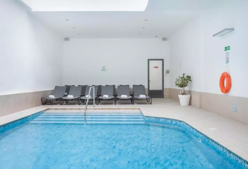 Plaza Regency Hotels