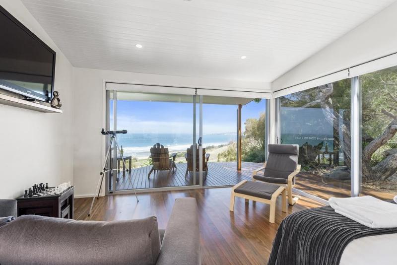 Отель Seafarers Getaway