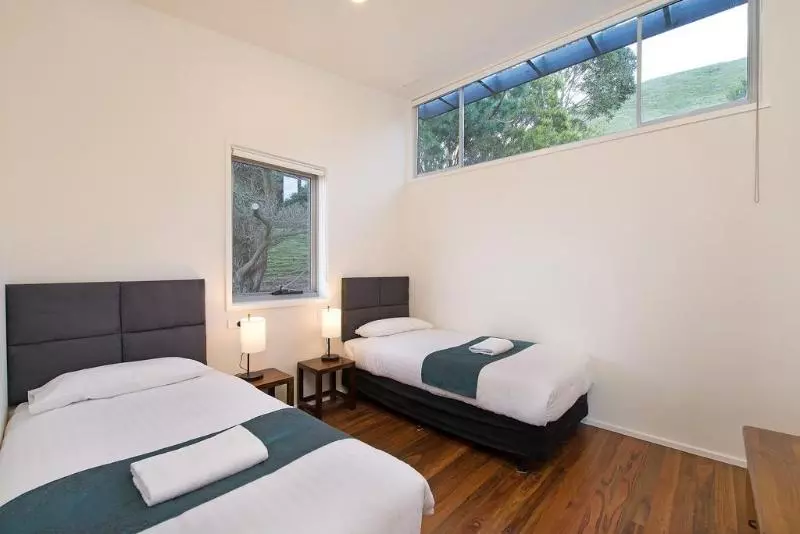 Hotel Seafarers Getaway